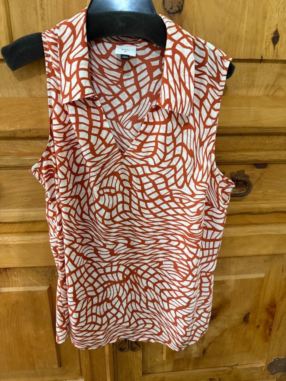 CAbi Twirl Top Sleevless top